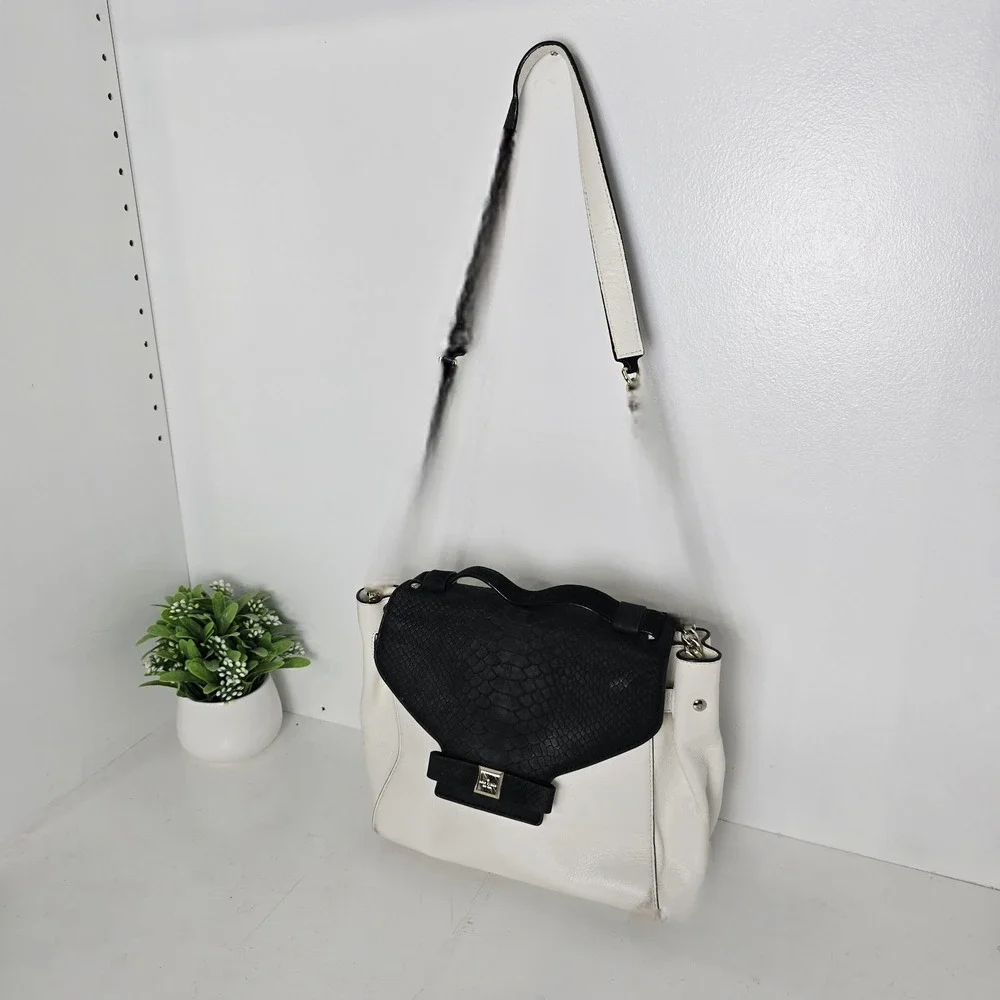 Kate Spade Cement Black Leather Shoulder Purse Chain Strap Magnetic Flap Closure